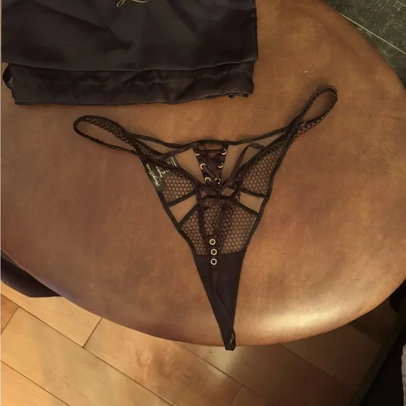 Honey Birdette “Toni” Black Thong Panty - Sz M - Picture 5 of 6